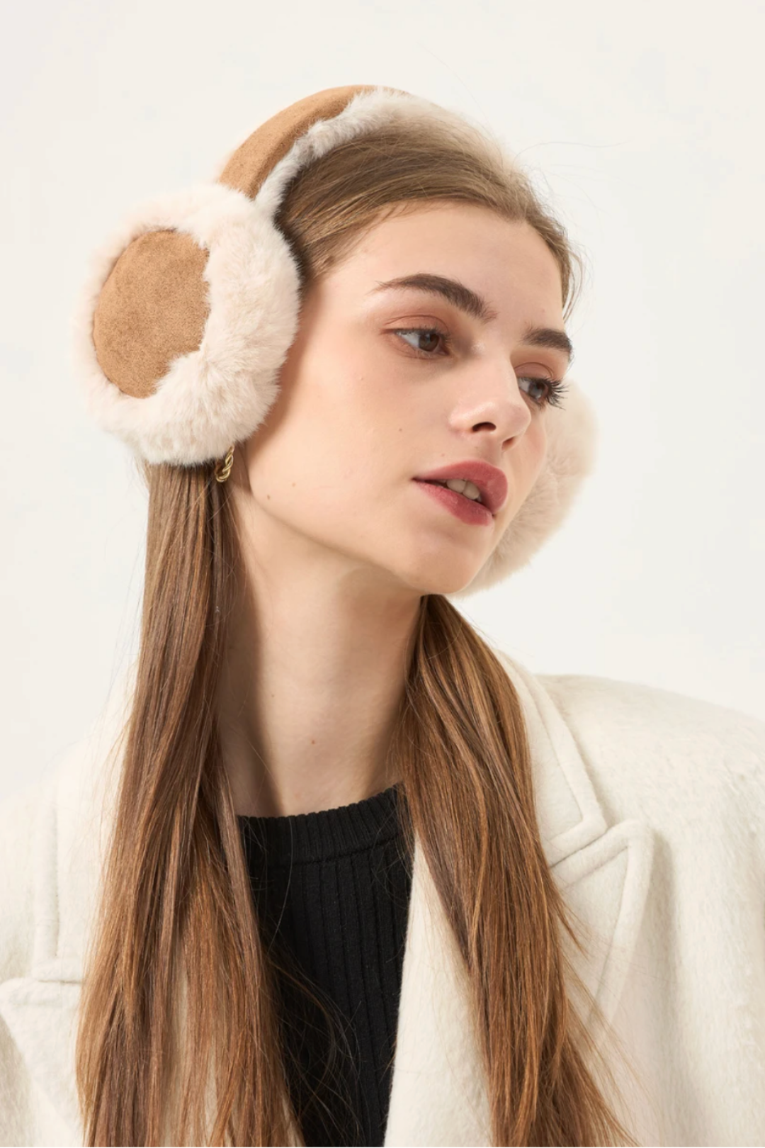 Cache-oreilles duveteux