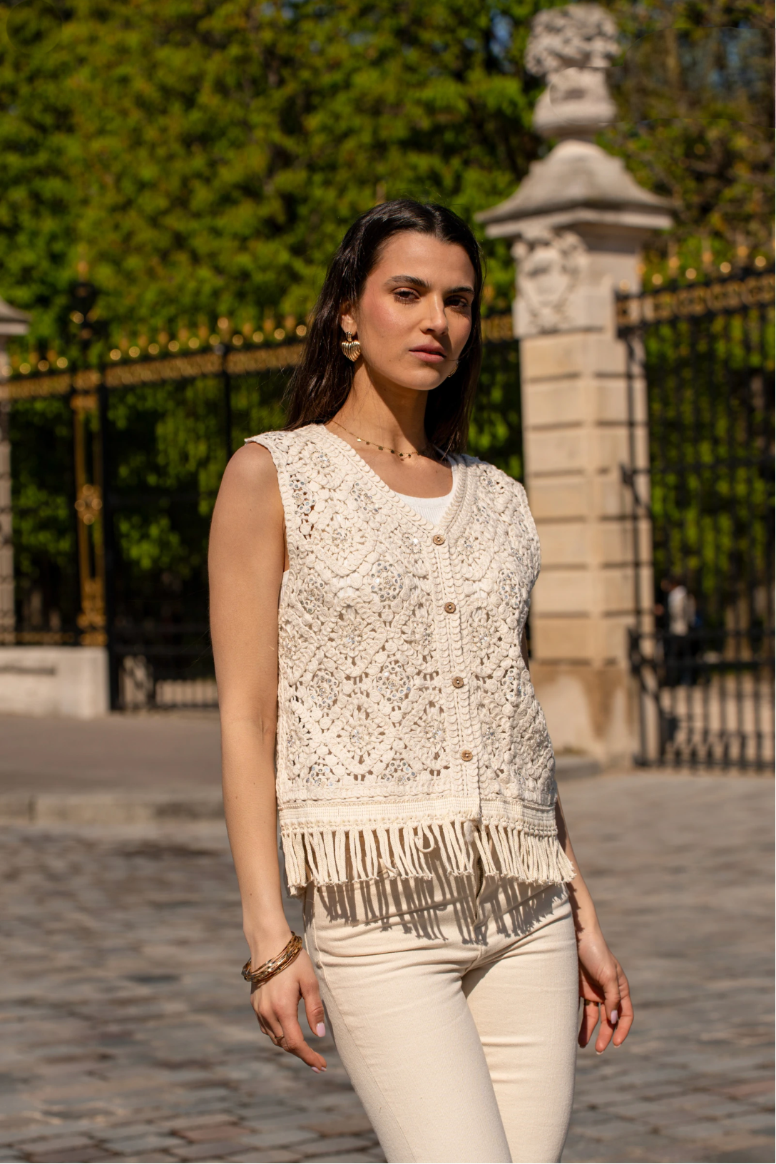 Gilet sans manches en crochet à franges