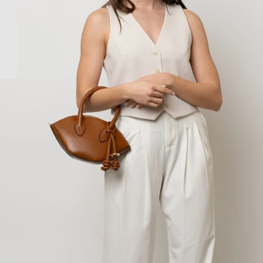 Petit sac avec bandoulière, anse et décoration