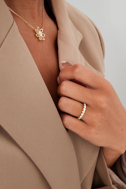 Bague en argent 925 sertie de pierres en moissanite