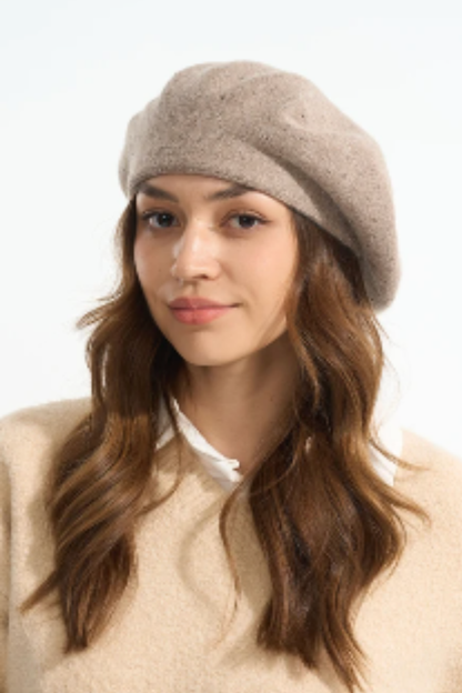 Béret uni décoré de strass