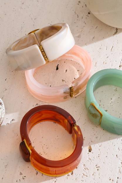 Manchette en Acrylique