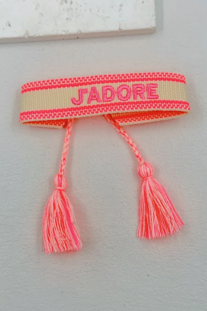 Bracelet en tissu “J’ADORE”
