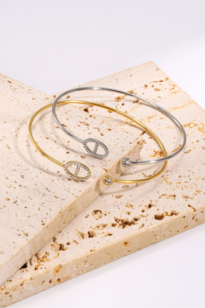 bracelet ouvert argenté en acier inoxydable