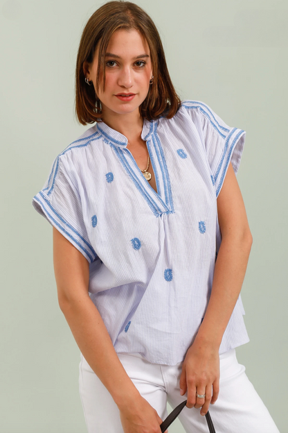 Chemise manche courte en coton brodé – Blouse bohème chic femme été