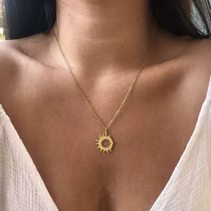 Collier Pendentif Soleil en Acier Inoxydable