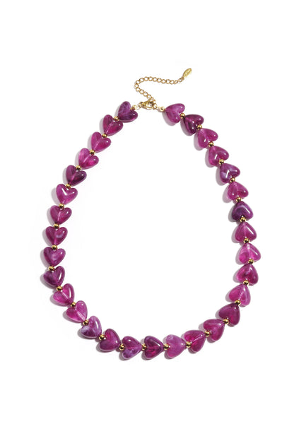 Collier coeurs en acrylique et acier inoxydable violet