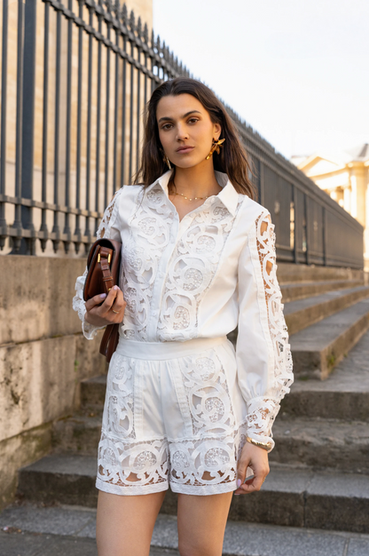 Ensemble chemise et short en dentelle blanche