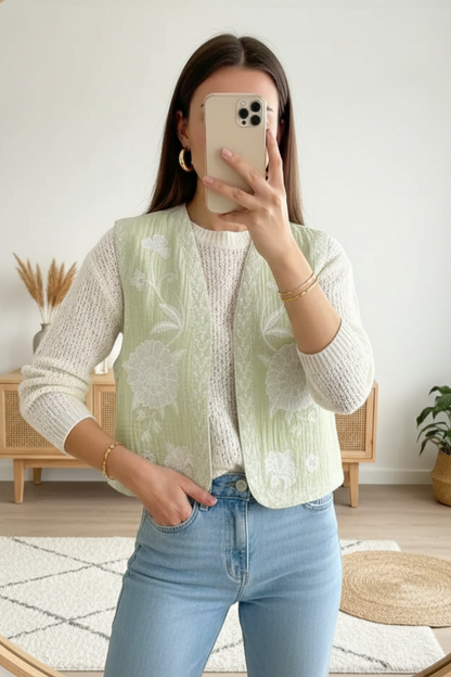 Gilet sans manches brodé