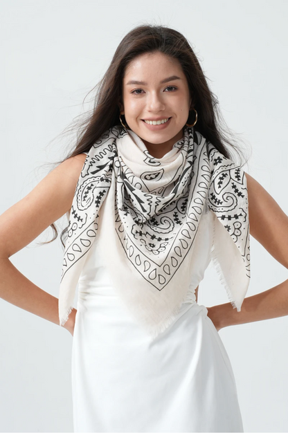 Grand Carré Bandana Femme