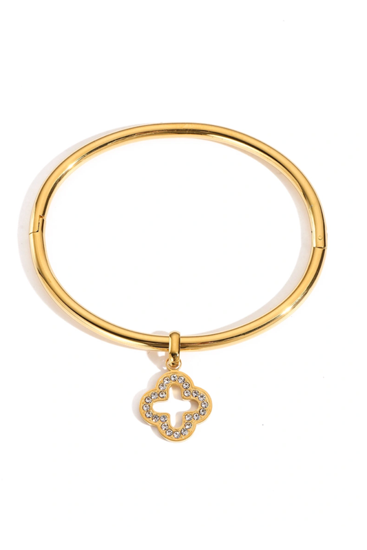 Jonc en acier inoxydable avec breloque trèfle