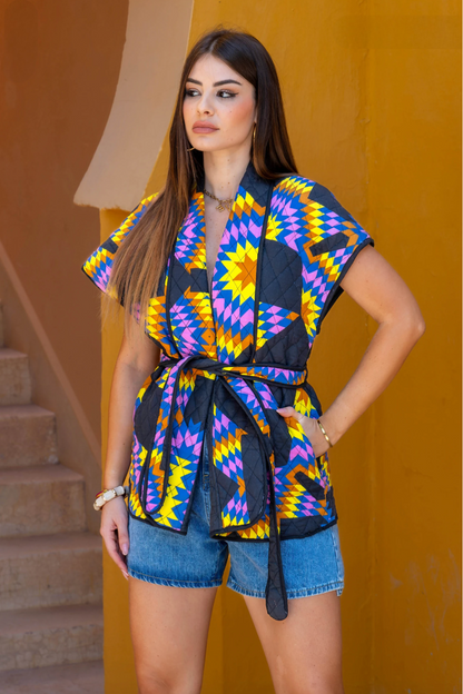 Veste sans manches avec ceinture