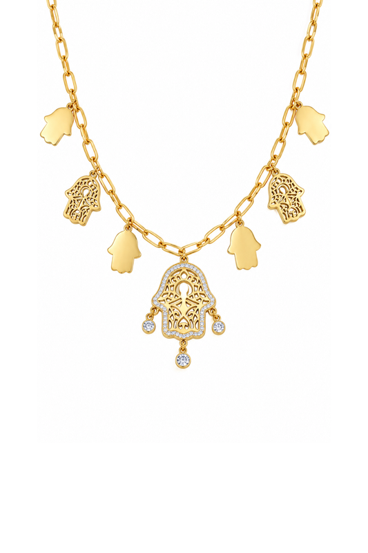 Collier doré à breloques Main de Fatma avec pendentif central